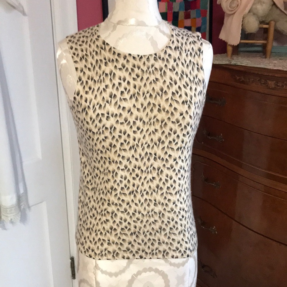 Short Sleeve Animal Print Top